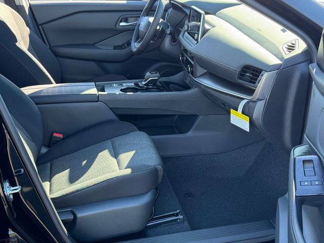 New 2026 Nissan Rogue SV FWD image 24