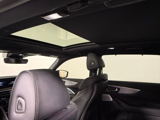 Used 2025 Acura MDX A-Spec image 36