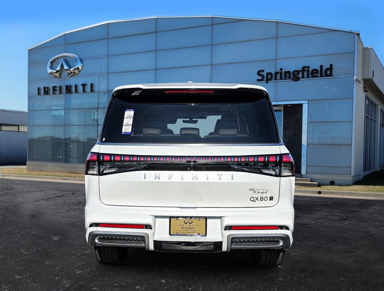 New 2026 INFINITI QX80 Luxe image 5