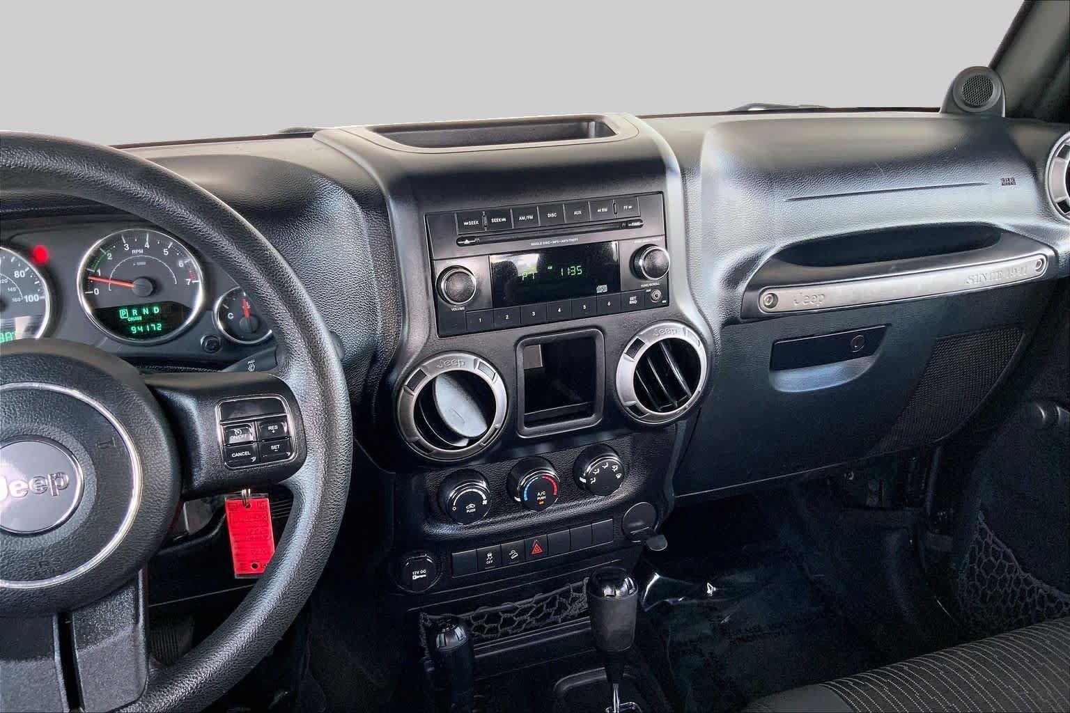 Used 2012 Jeep Wrangler Sport AWD/4WD image 6