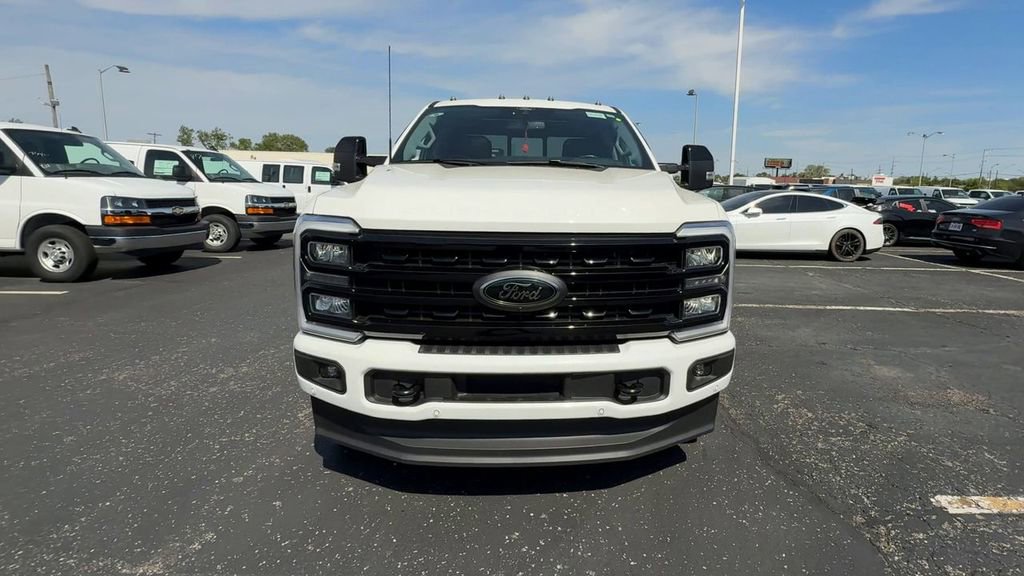Used 2024 Ford F250 Lariat w/ Lariat Ultimate Package AWD/4WD image 3