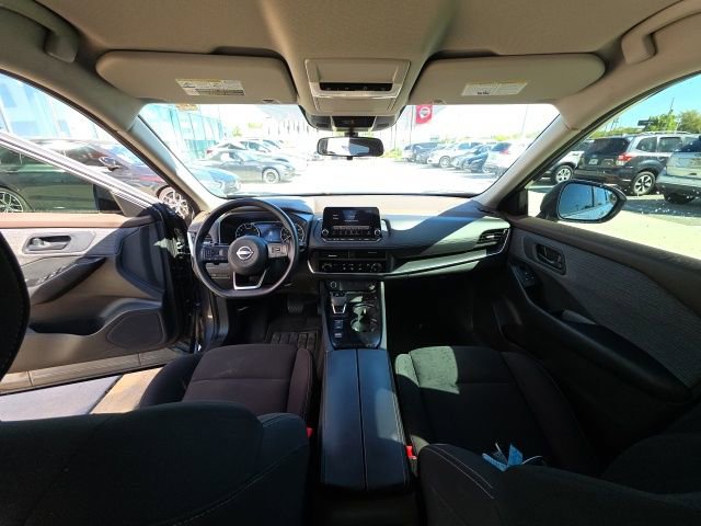 Used 2023 Nissan Rogue S image 25