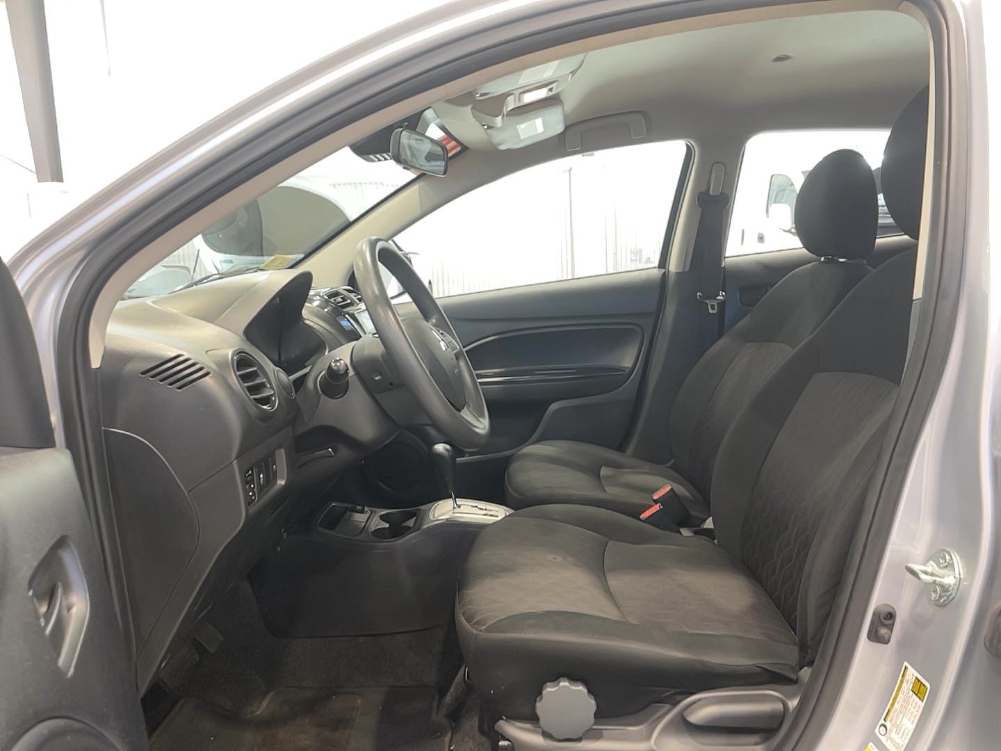 Used 2024 Mitsubishi Mirage ES FWD image 13