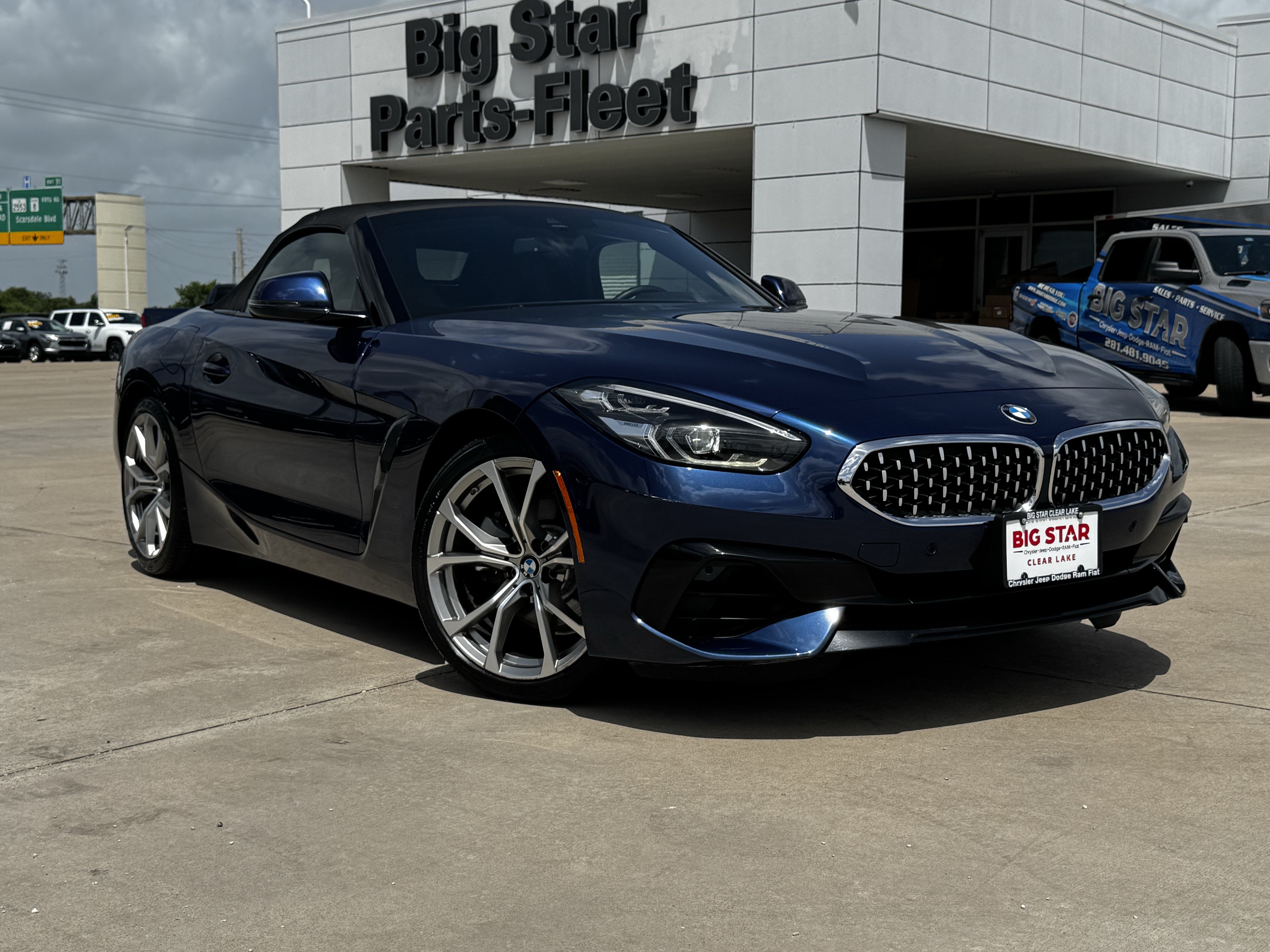 Used 2019 BMW Z4 sDrive30i w/ Driving Assistance Package RWD video 2