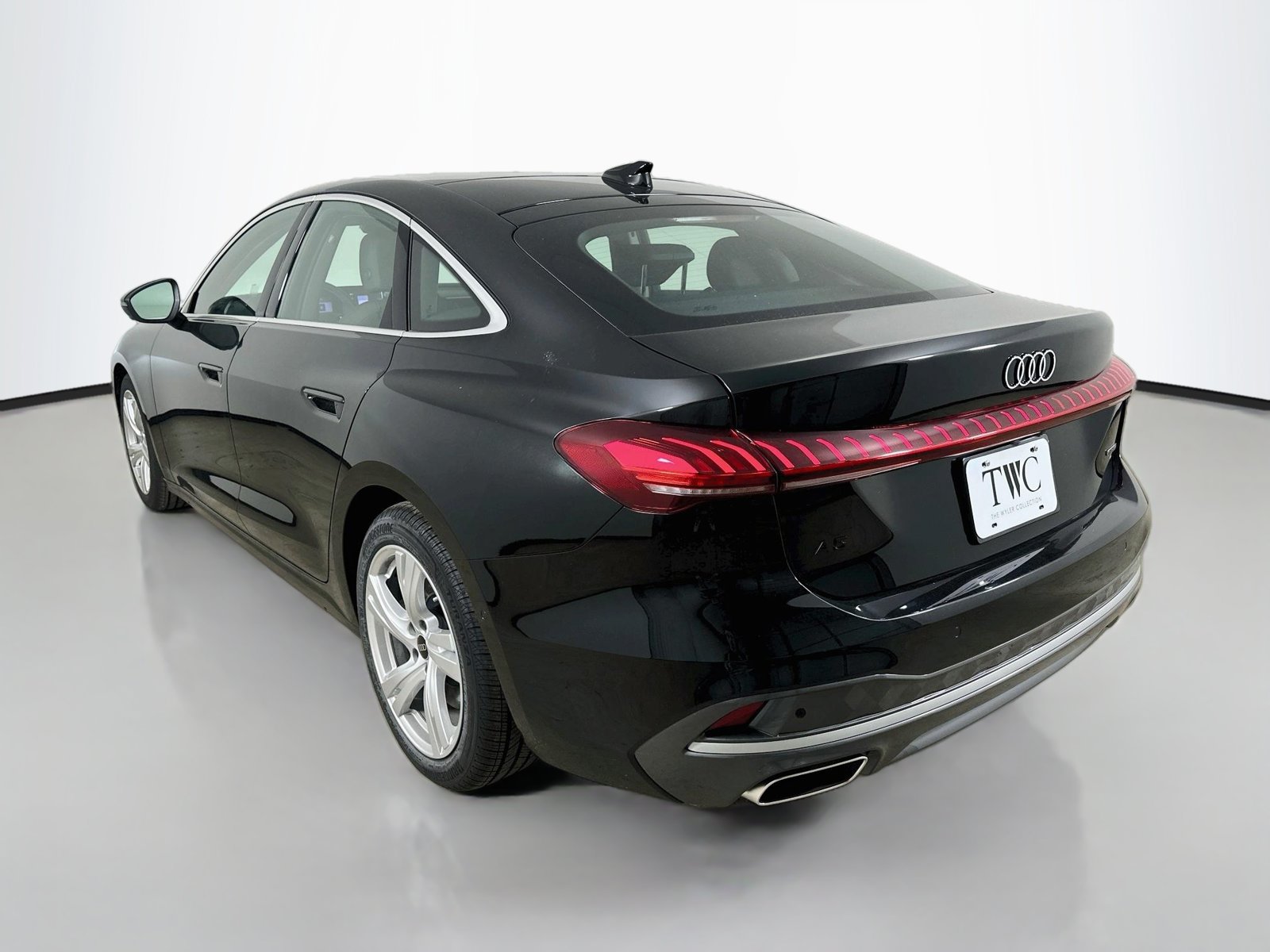New 2026 Audi A5 Premium Plus AWD/4WD image 7