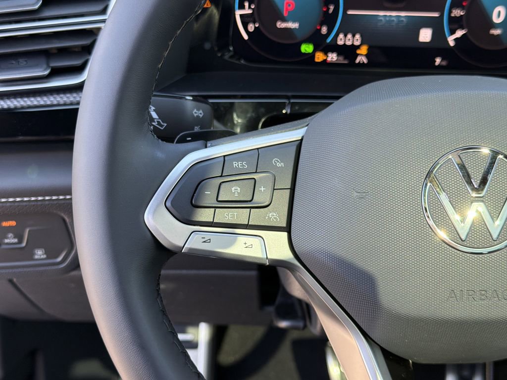 New 2026 Volkswagen Atlas Cross Sport SEL R-Line image 27