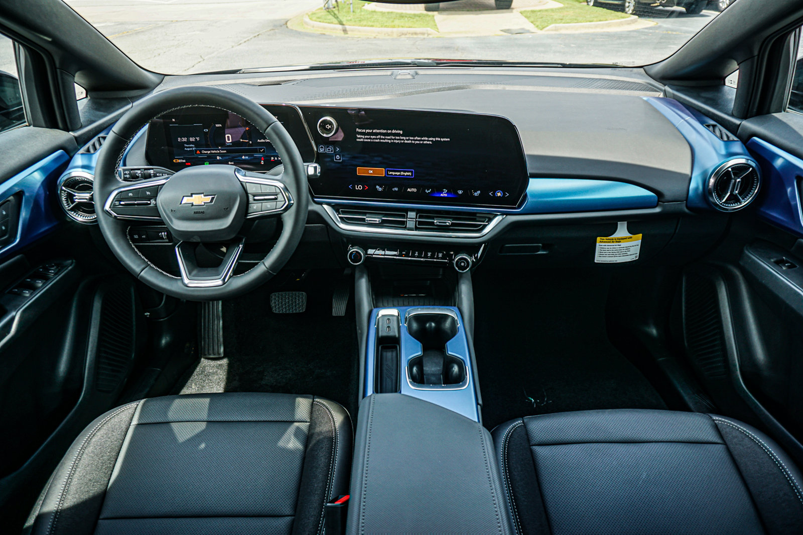 New 2026 Chevrolet Equinox EV LT FWD image 21