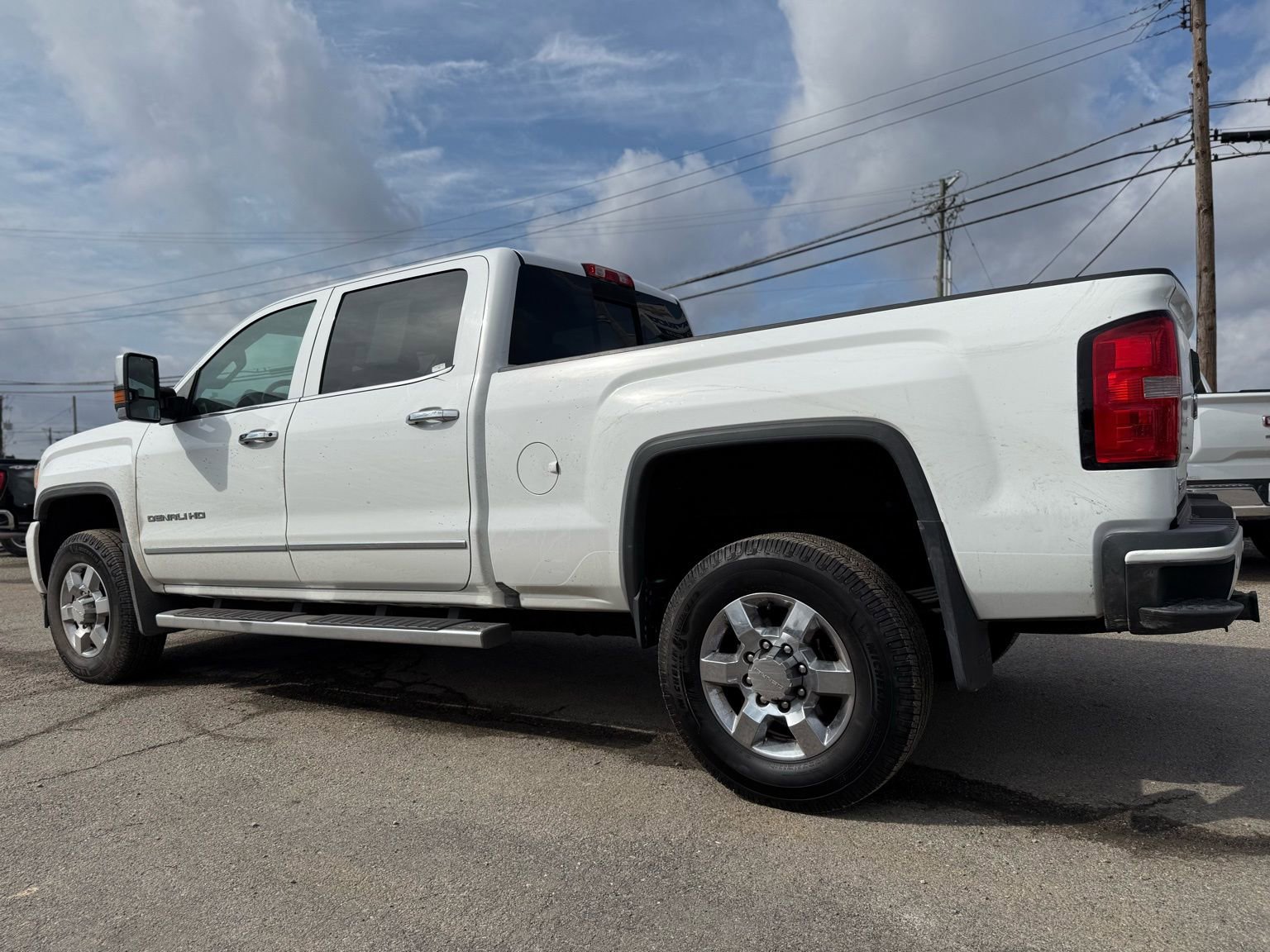 Used 2016 GMC Sierra 2500 Denali w/ Duramax Plus Package image 7