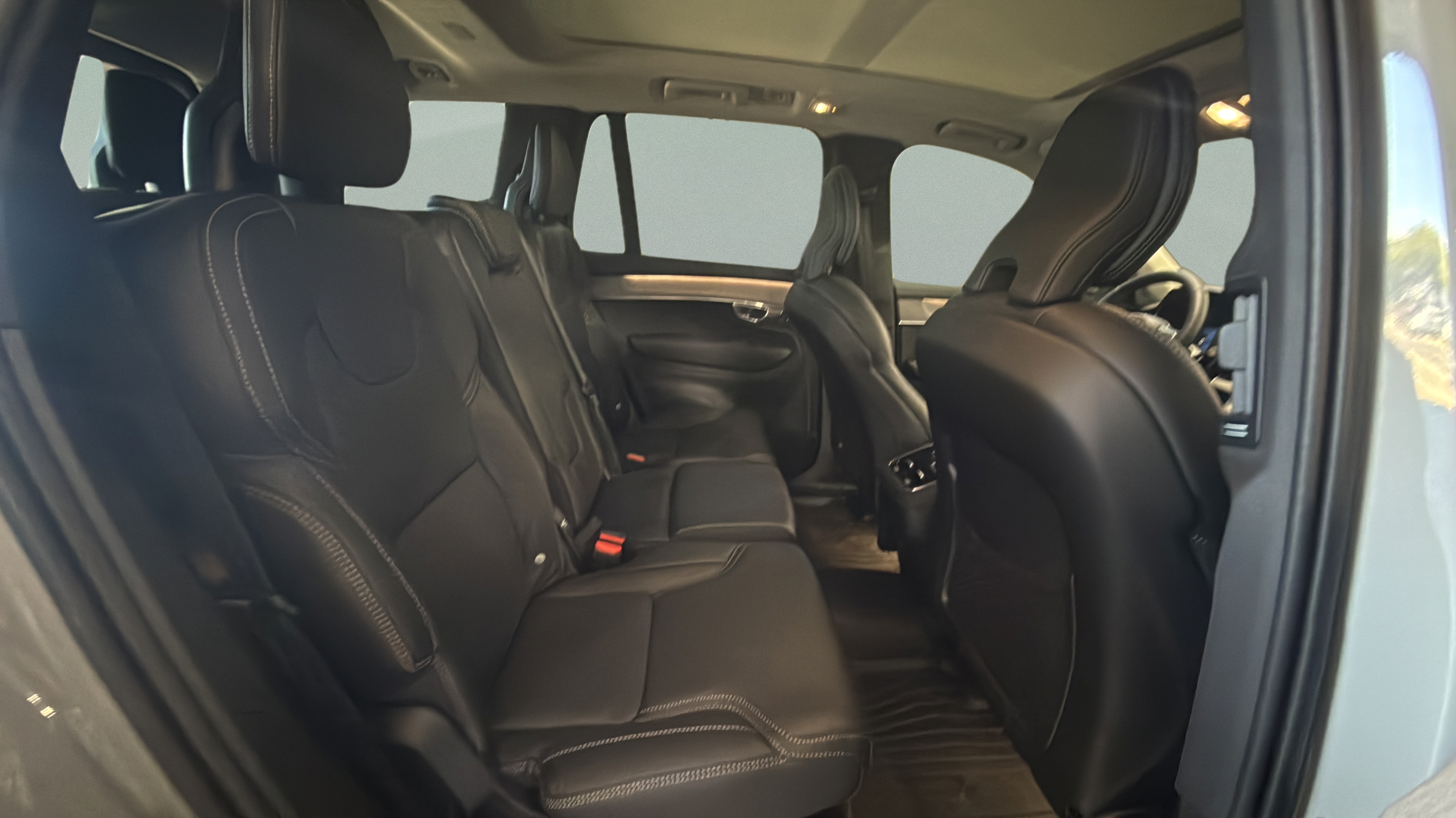 New 2027 Volvo XC90 B6 Ultra AWD/4WD image 25