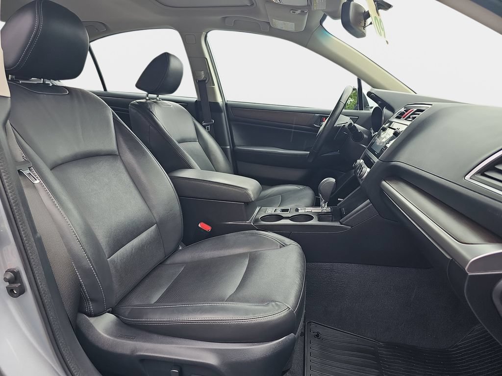 Used 2016 Subaru Legacy 2.5i Limited AWD/4WD image 10