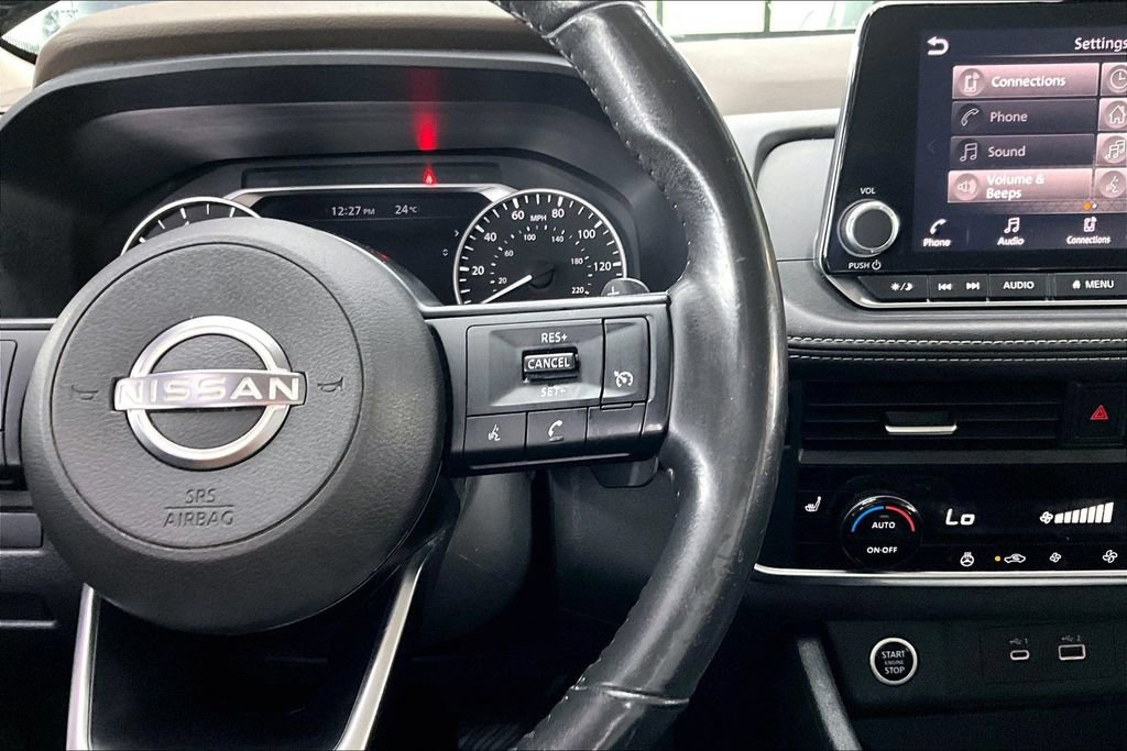 Used 2022 Nissan Rogue S AWD/4WD image 11