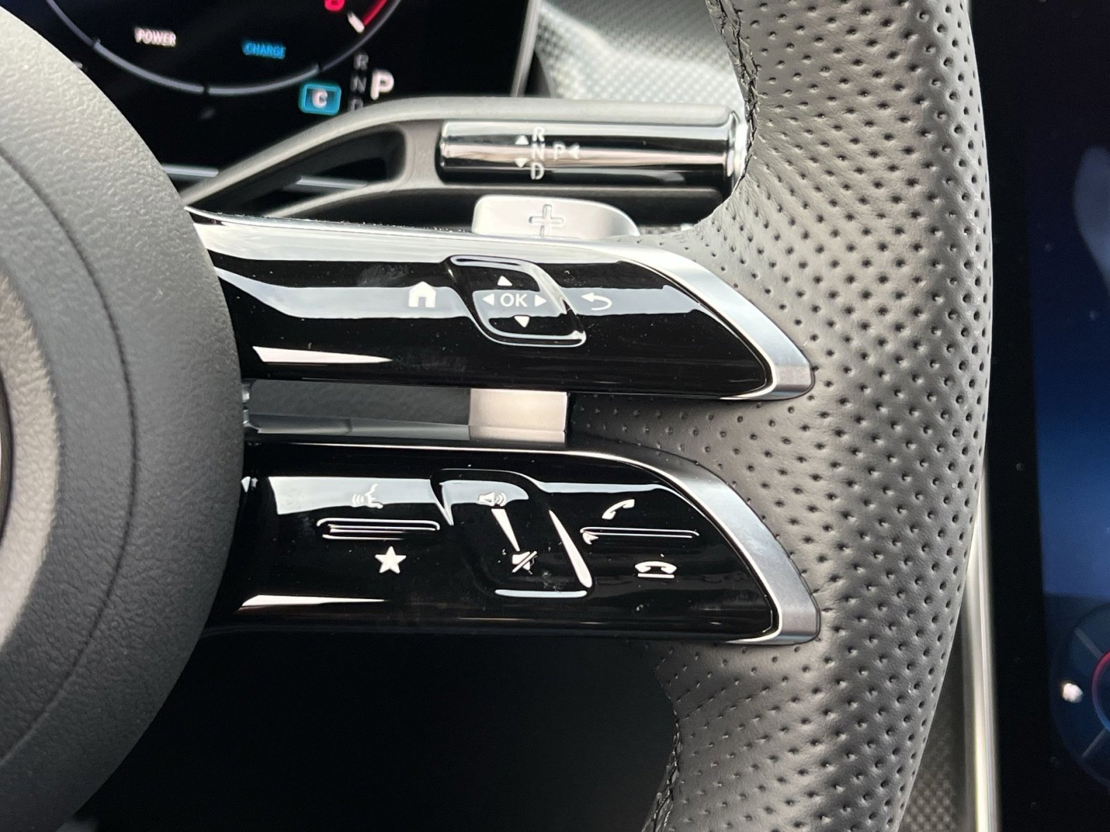 New 2026 Mercedes-Benz GLC 300 4MATIC image 29