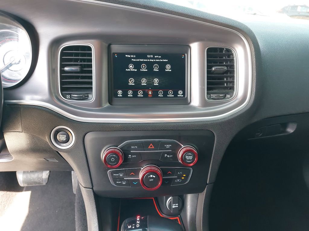 Used 2022 Dodge Charger SXT image 16