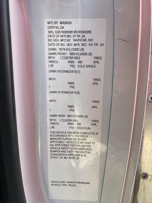 Used 2024 Chevrolet Express 3500 w/ Power Convenience Package image 45