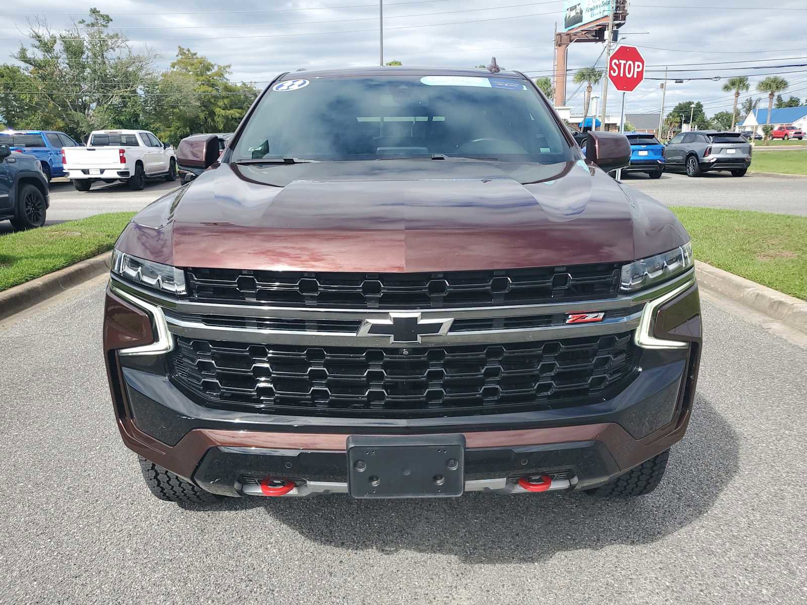 Certified 2022 Chevrolet Tahoe Z71 w/ Luxury Package image 9