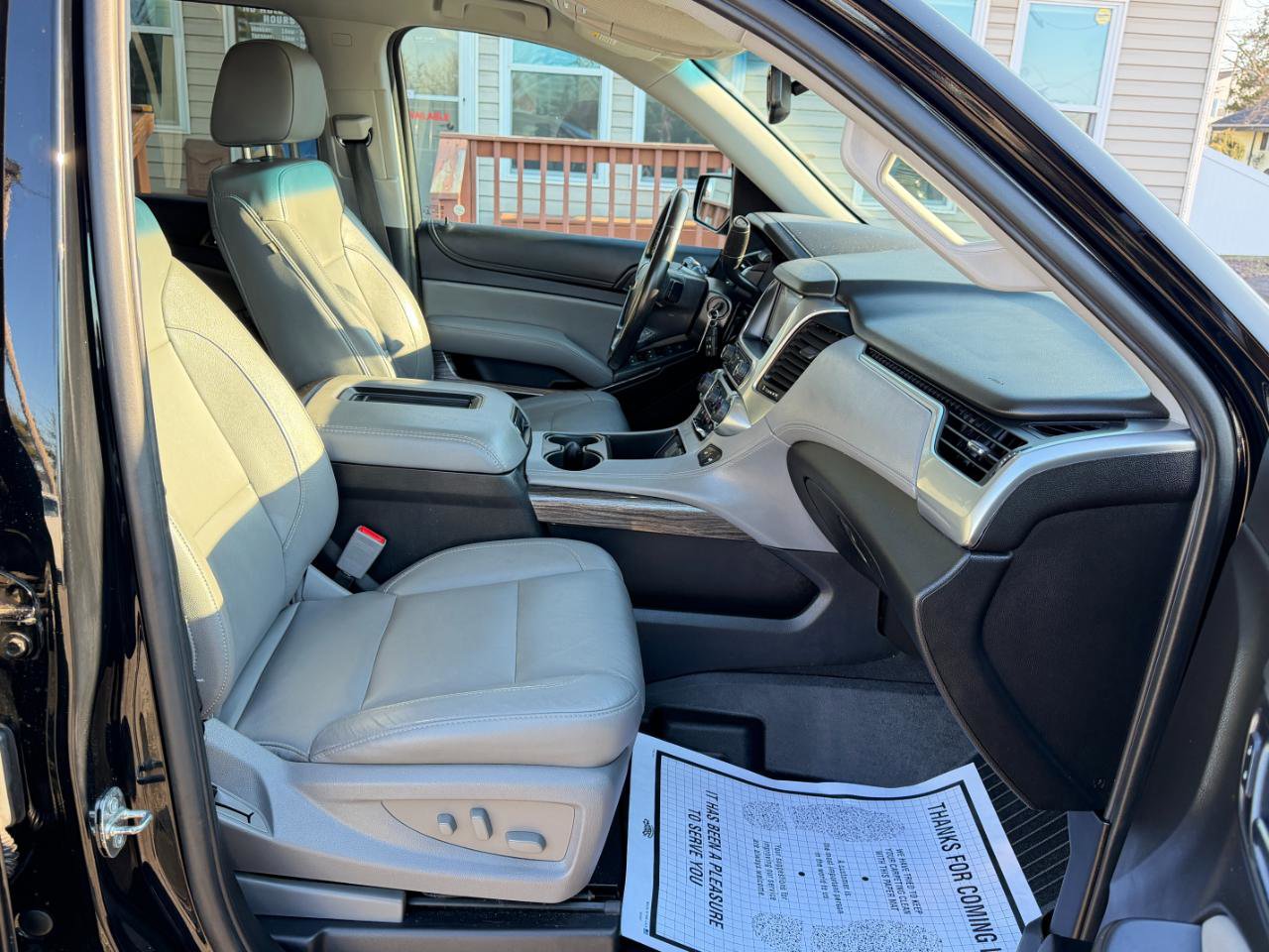 Used 2020 Chevrolet Suburban LT image 47