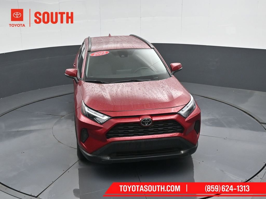 Used 2025 Toyota RAV4 XLE image 46