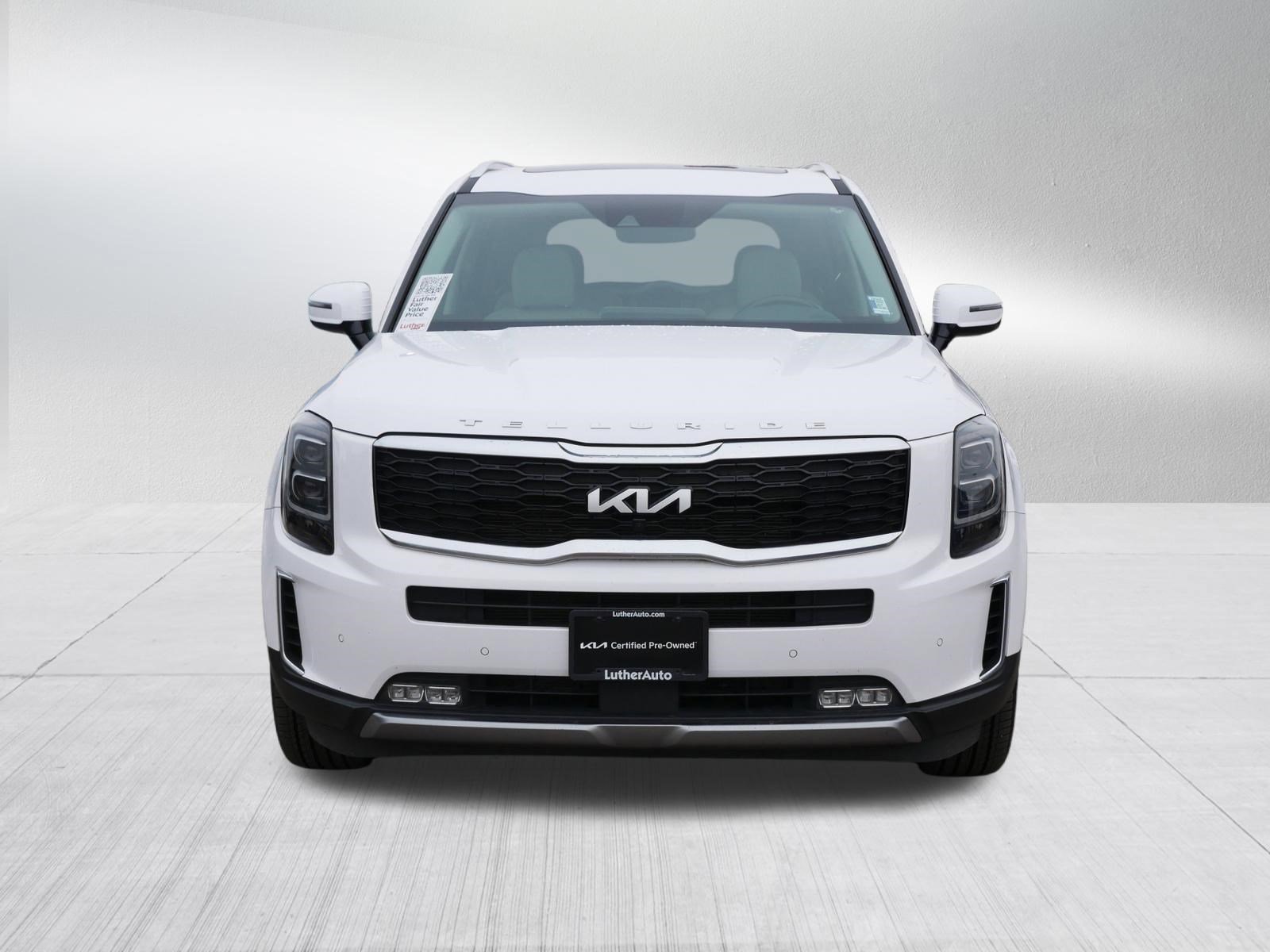 Certified 2022 Kia Telluride SX w/ Towing Package AWD/4WD image 2