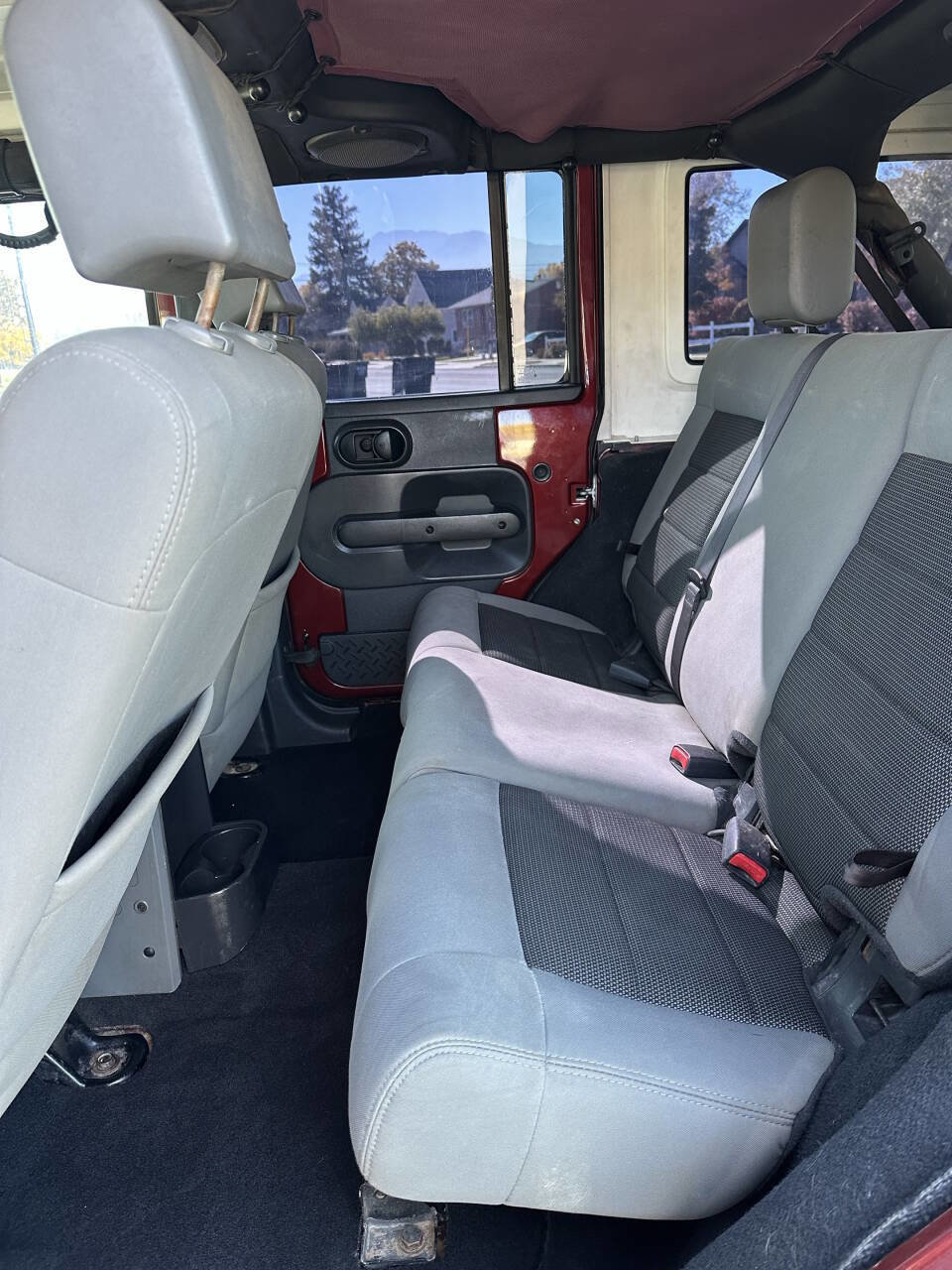 Used 2010 Jeep Wrangler Unlimited Rubicon w/ Dual Top Group image 13