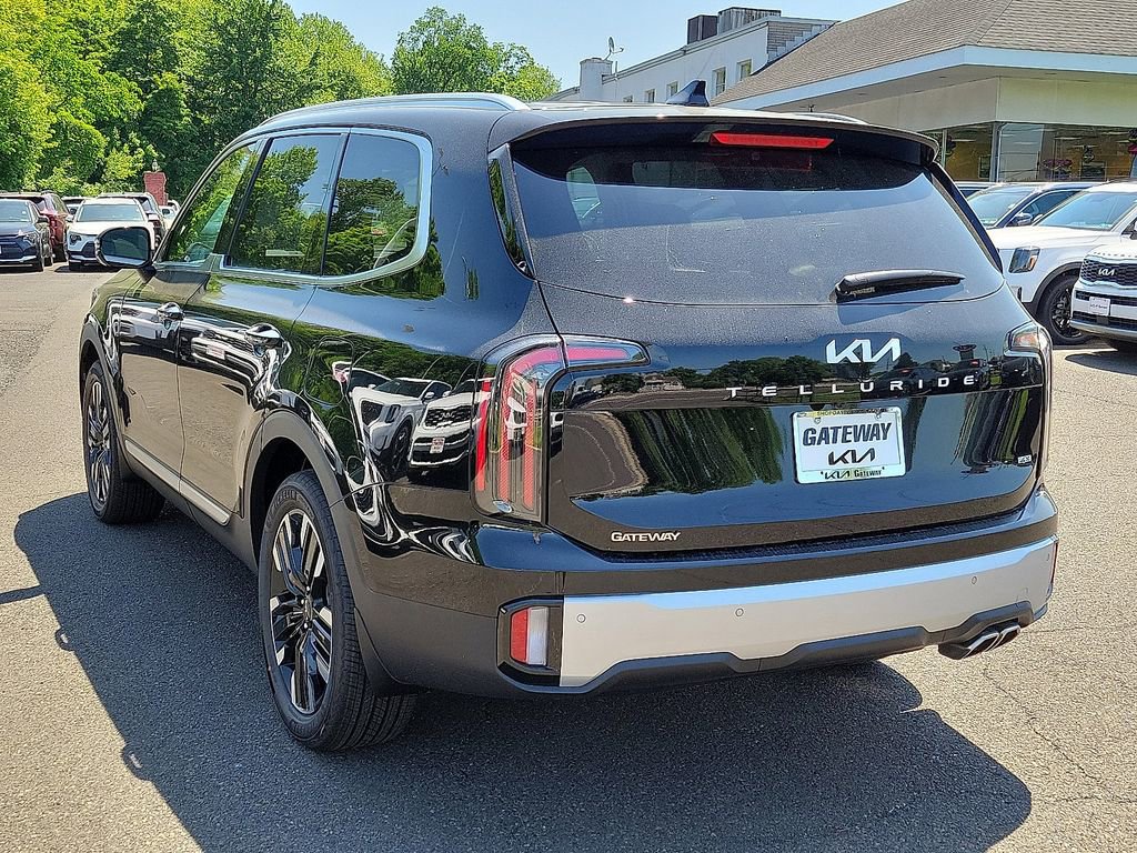 Used 2024 Kia Telluride SX image 3