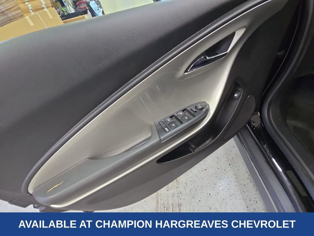 Used 2014 Chevrolet Volt FWD image 31