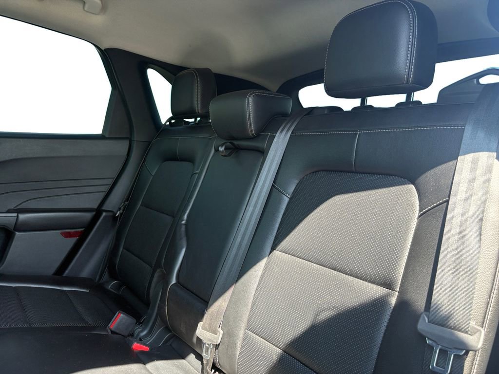 Used 2022 Ford Escape SEL image 13