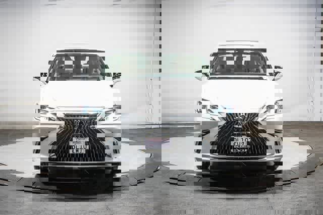 Used 2019 Lexus ES 350 image 6