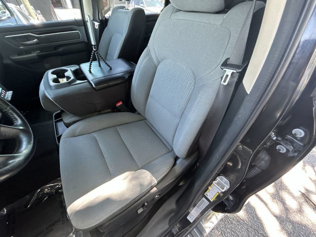 Used 2020 RAM 1500 Big Horn AWD/4WD image 14