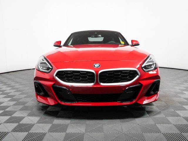 Used 2024 BMW Z4 sDrive30i image 37