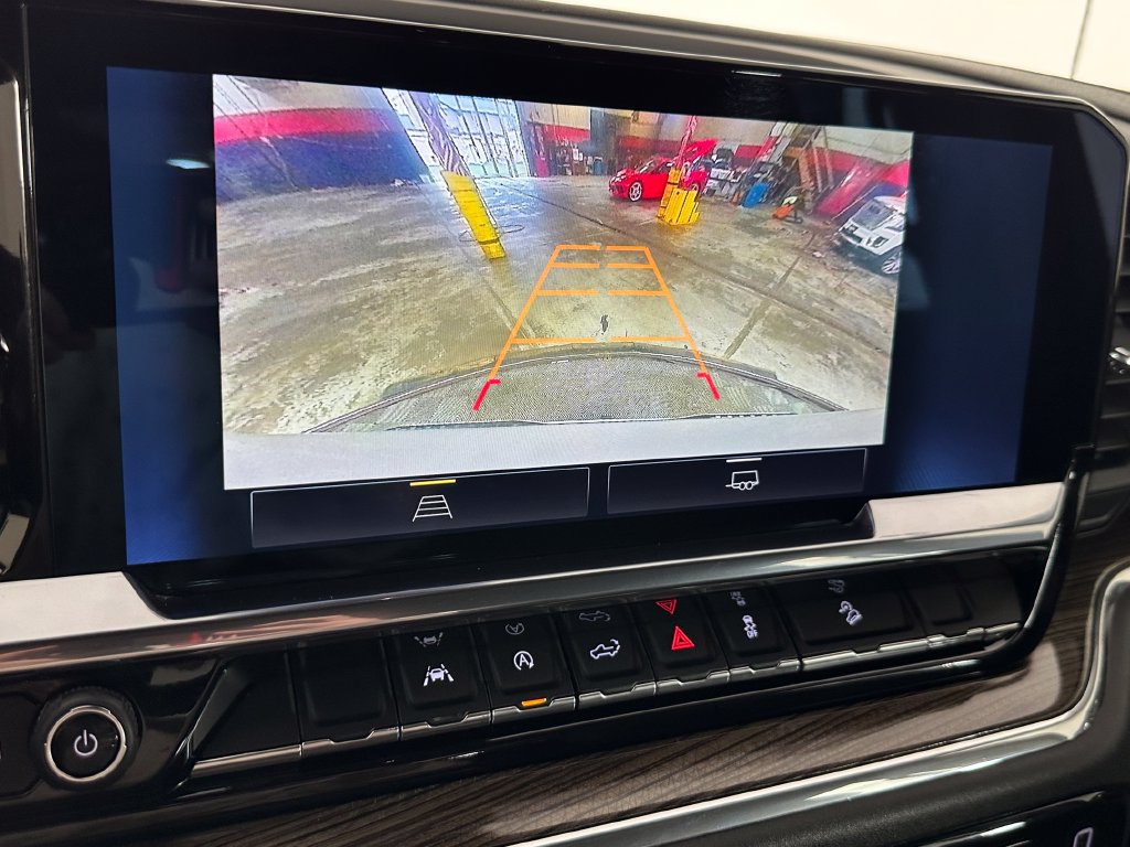 Used 2024 Chevrolet Silverado 1500 RST AWD/4WD image 18