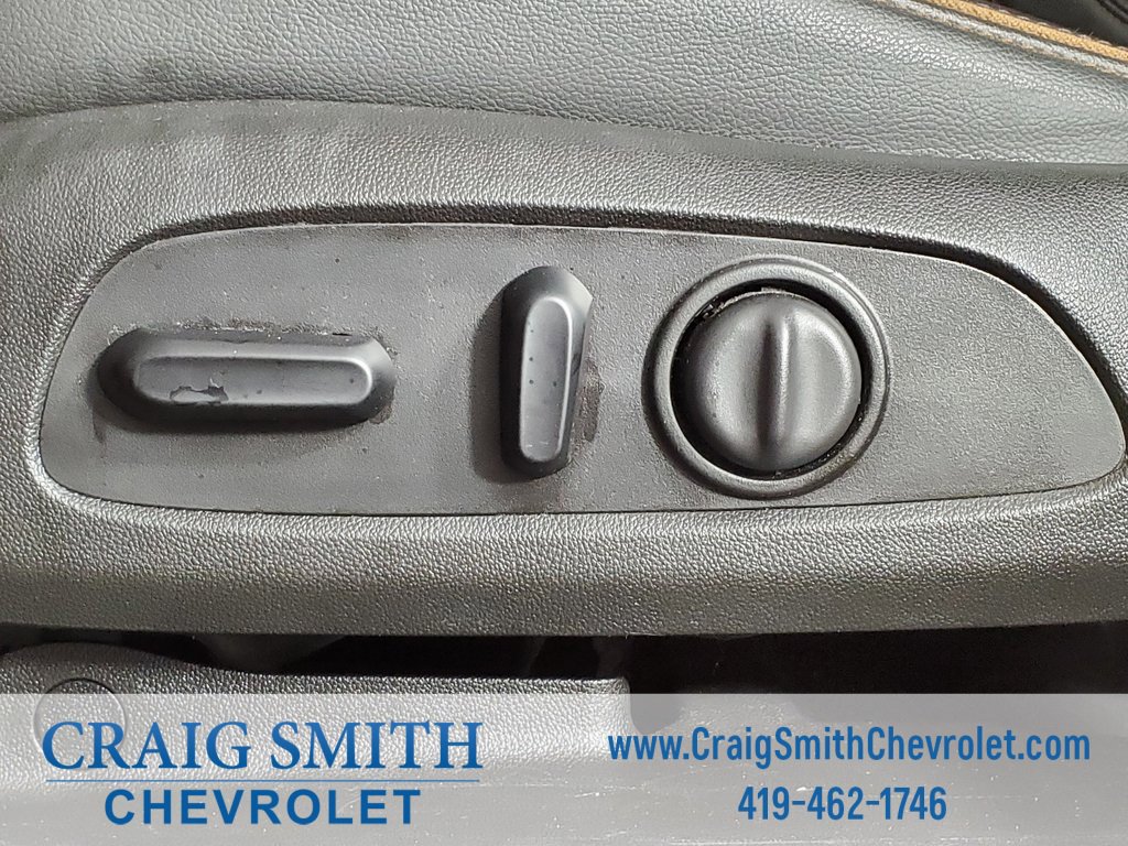 Used 2021 GMC Acadia AT4 w/ Trailering Package image 31