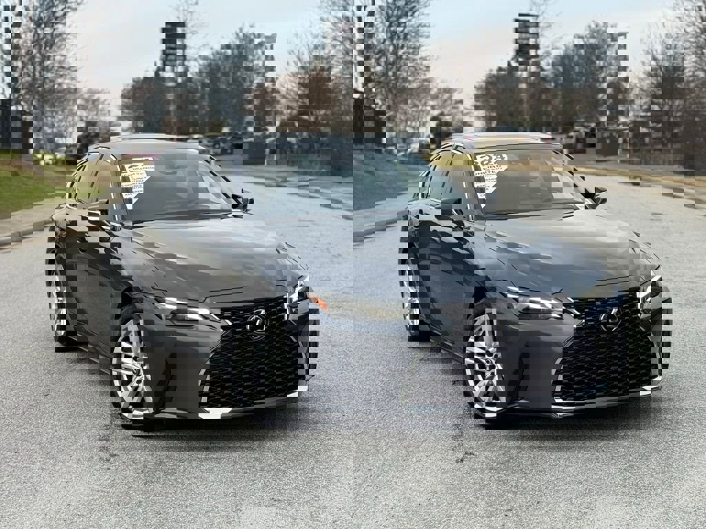Certified 2024 Lexus IS 300 w/ Comfort Package image 2