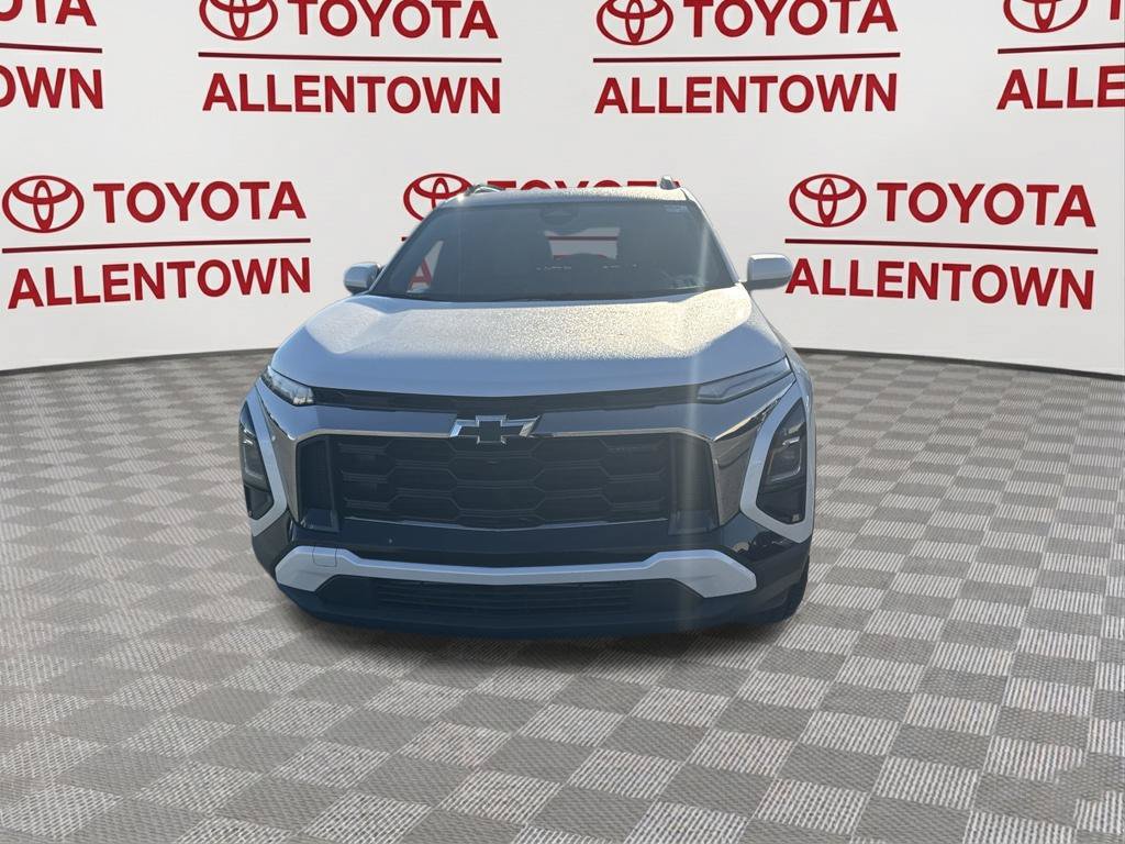 Used 2025 Chevrolet Equinox ACTIV AWD/4WD image 18