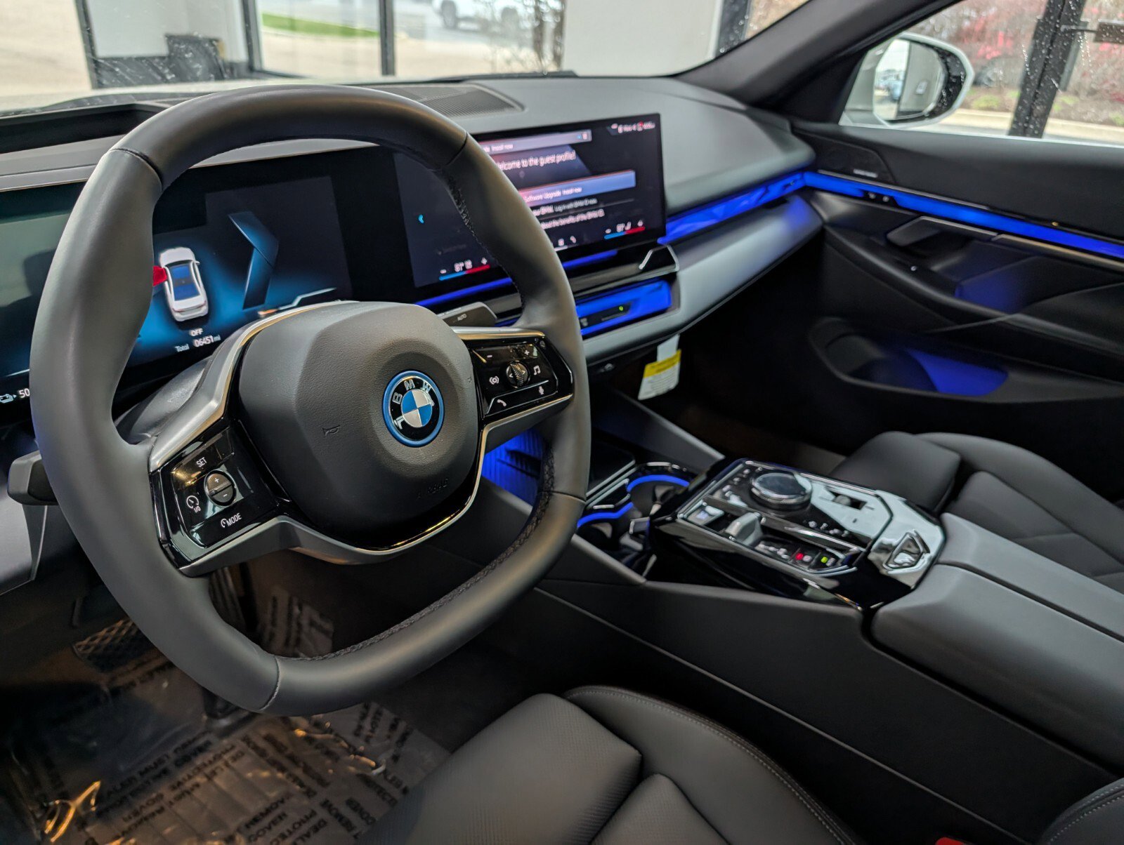 Used 2024 BMW i5 eDrive40i w/ M Sport Package image 18