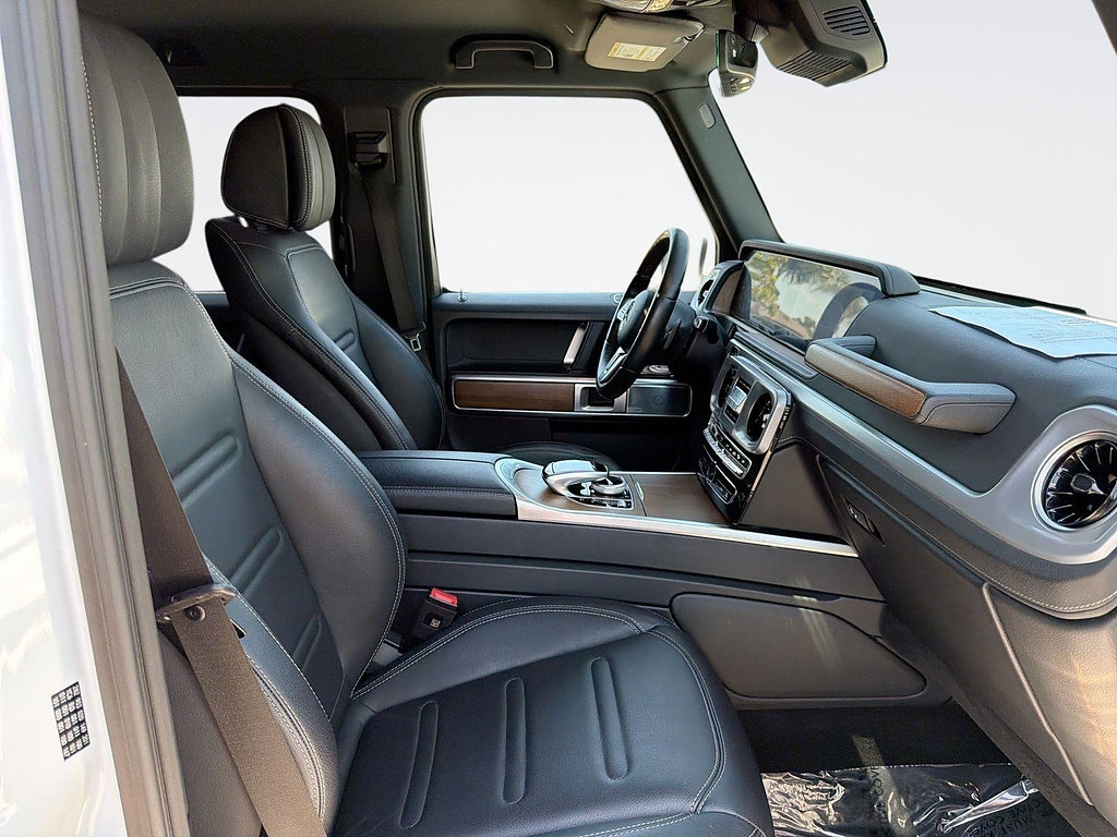 Used 2024 Mercedes-Benz G 550 image 30