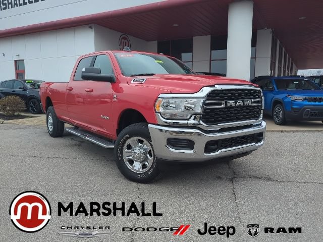 Certified 2022 RAM 3500 Big Horn AWD/4WD image 1