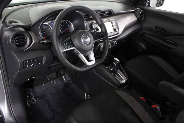 Certified 2020 Nissan Kicks S FWD image 19