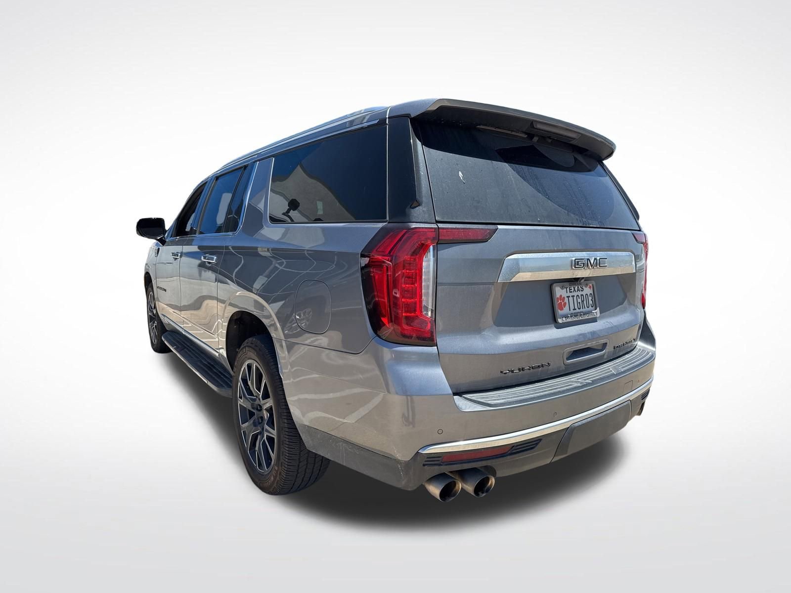 Used 2022 GMC Yukon XL Denali AWD/4WD image 8