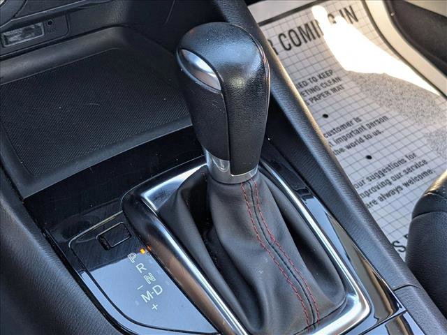 Used 2015 MAZDA MAZDA3 i Touring image 12