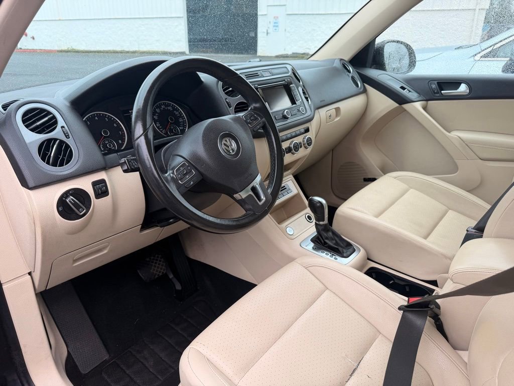 Used 2014 Volkswagen Tiguan SEL AWD/4WD image 18