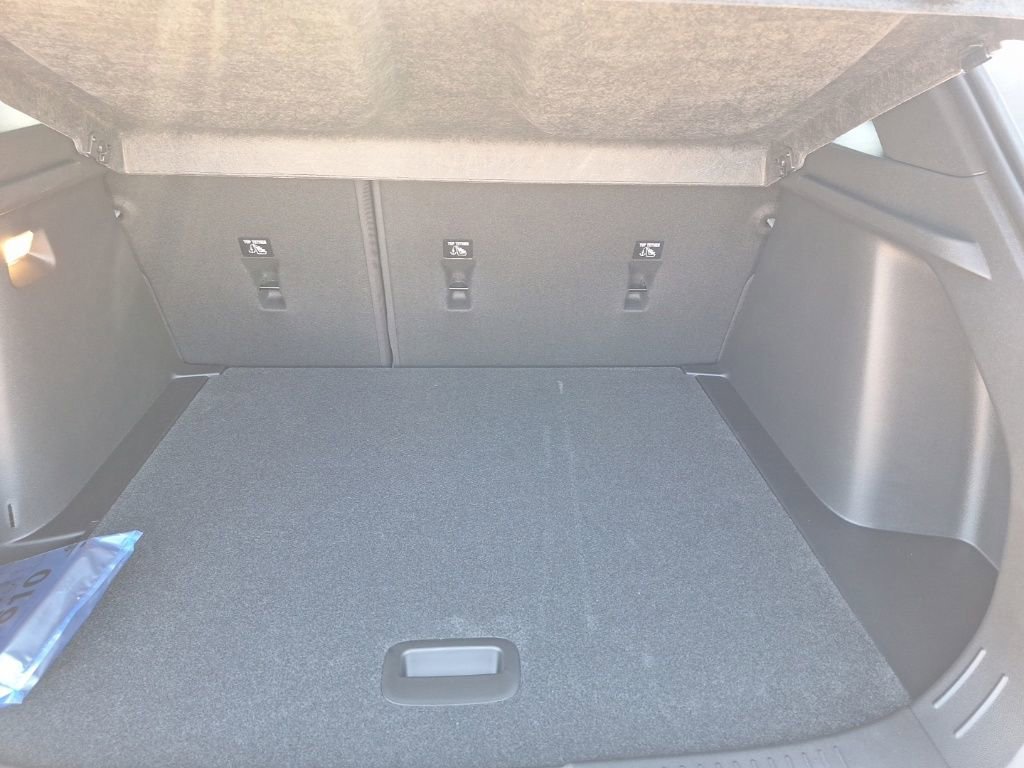 New 2026 Chevrolet Trax RS w/ Driver Confidence Package image 11