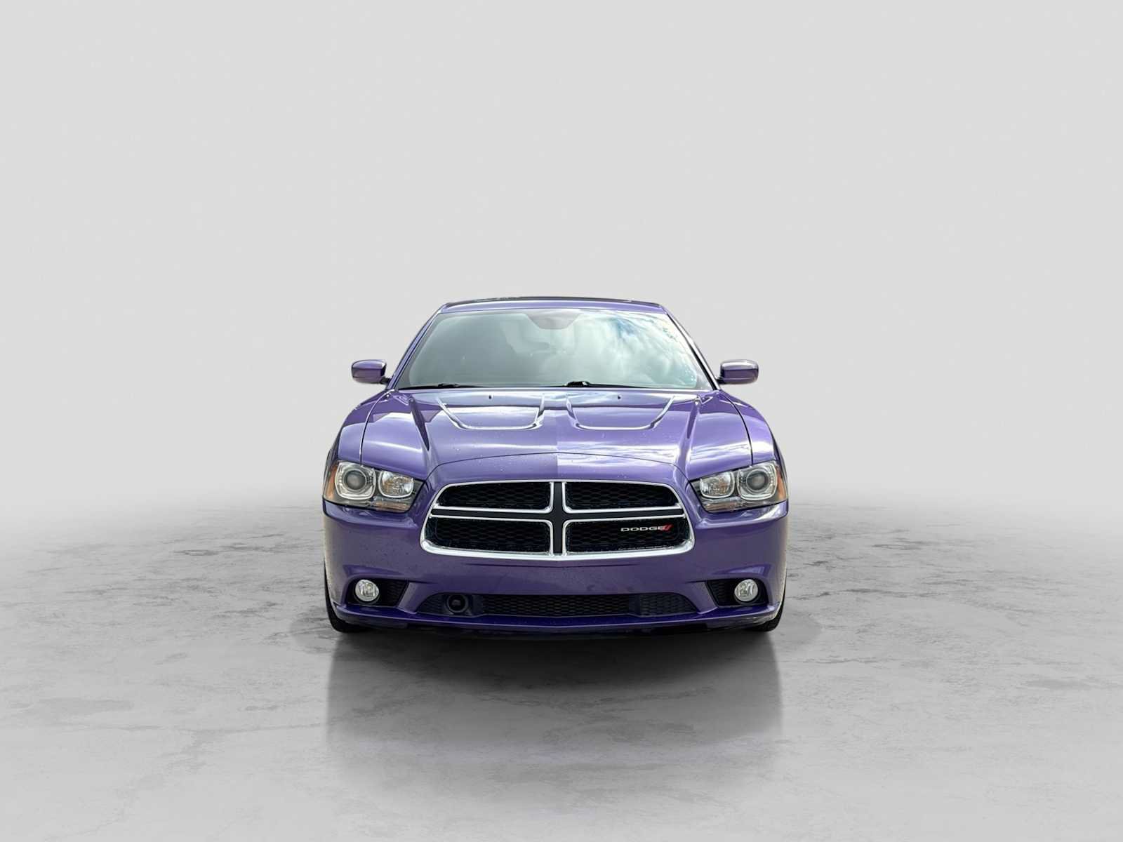 Used 2014 Dodge Charger R/T RWD image 9