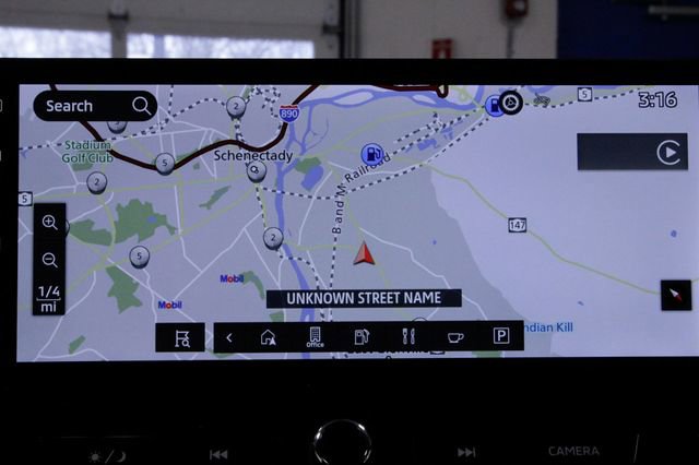 Used 2025 Mitsubishi Outlander SEL image 36