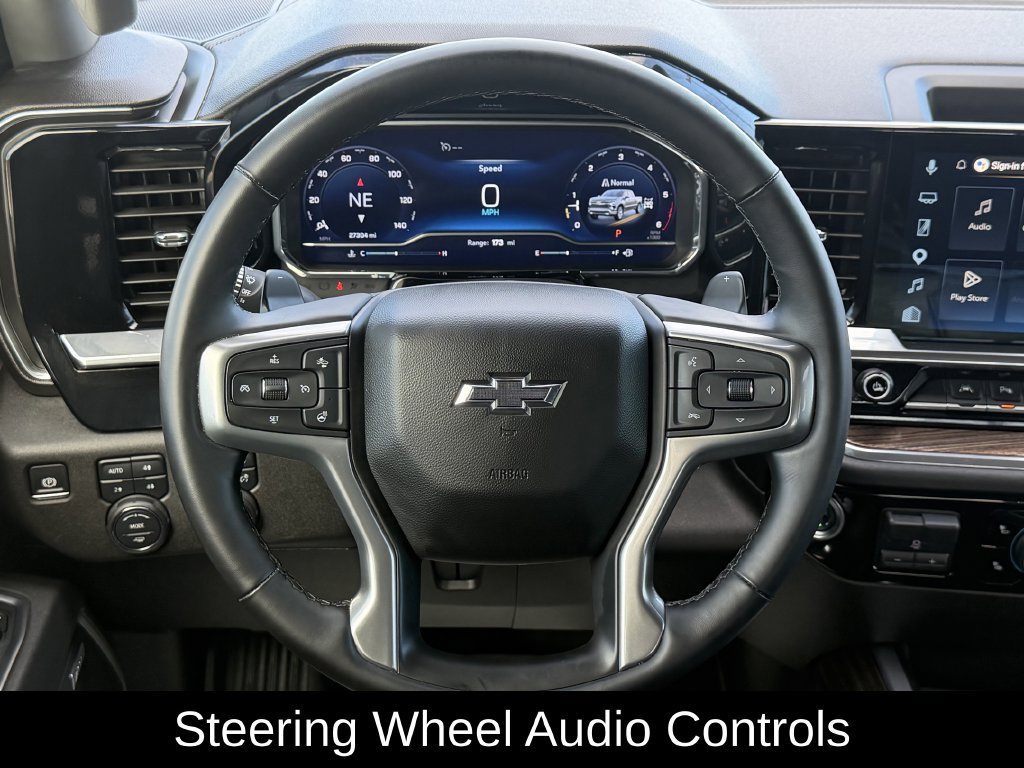 Used 2025 Chevrolet Silverado 1500 RST AWD/4WD image 16