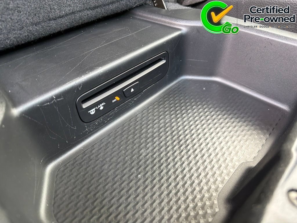Used 2019 RAM 1500 Laramie AWD/4WD image 45
