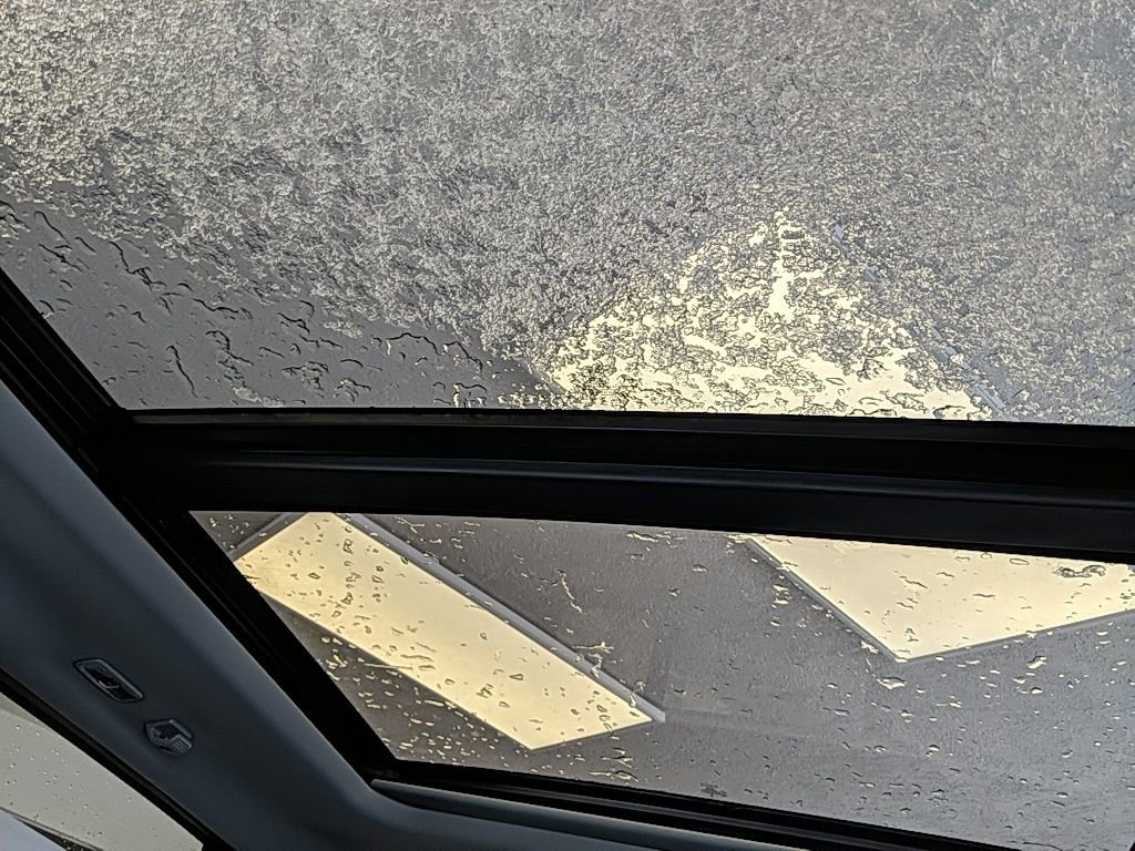 New 2026 Ford F250 Lariat w/ Black Appearance Package image 36