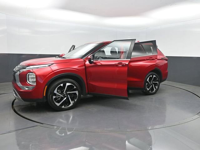 Used 2024 Mitsubishi Outlander SE FWD image 35