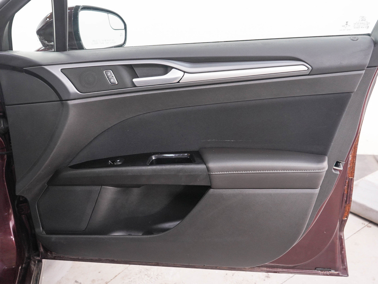 Used 2013 Ford Fusion SE FWD image 9