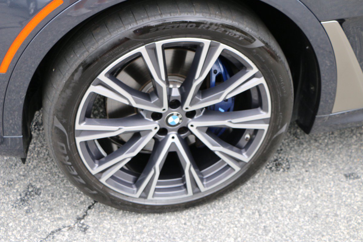 Used 2021 BMW X7 M50i w/ Executive Package AWD/4WD image 14