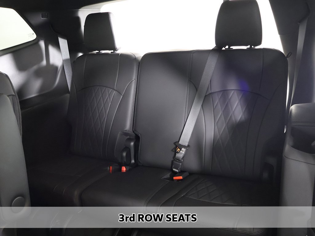 Used 2023 Buick Enclave Avenir w/ Trailering Package, 5000 lbs. image 11